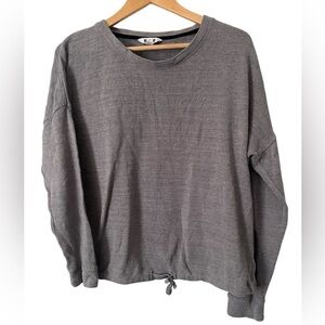 Three‎ Dots Women’s Gray Crew Neck Pullover Sweater Tie Bottom Size Medium
